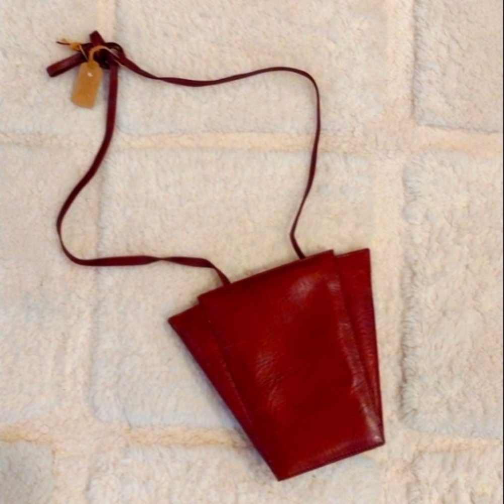 GENESIS by Sabina Handbag 7000 Series Genuine Leather Vintage Crossbody Purse
